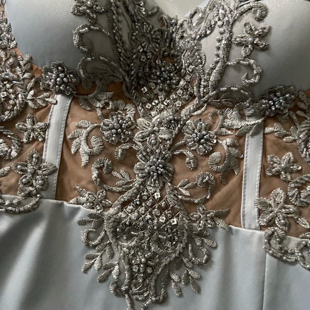 Dress 👌 - Picture 5 of 7